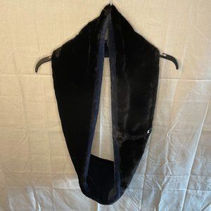 Women's Calvin Klein Two Tone Black and Blue Faux Fur Infinity loop scarf